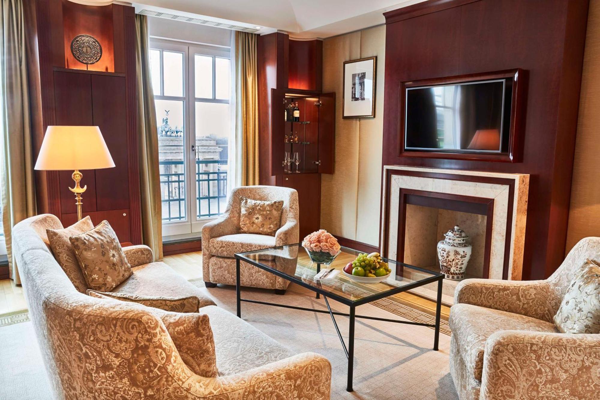 Hotel Adlon Kempinski 5*